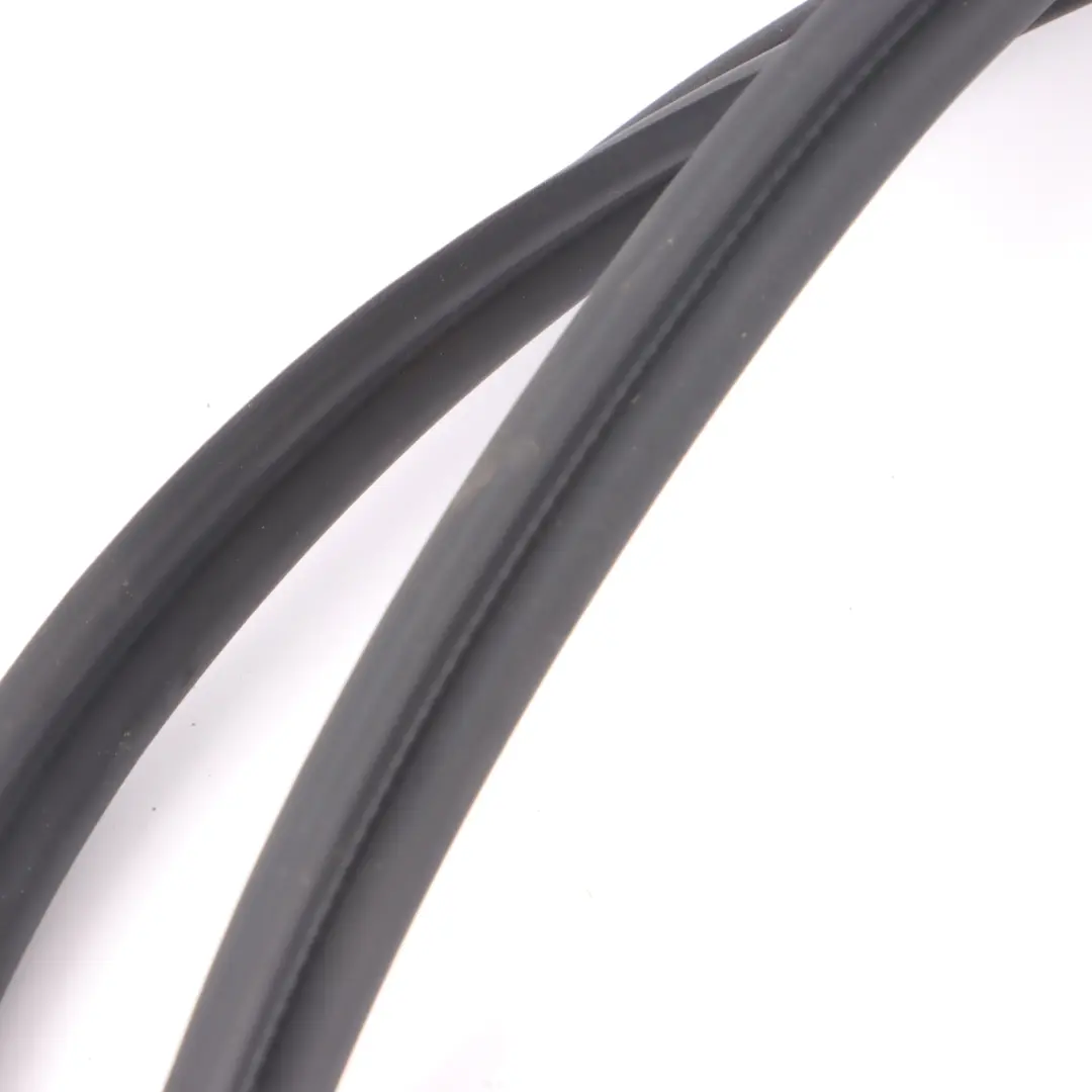 Mercedes X156 Tailgate Boot Lid Seal Body - SKU A1567400178 - Part number A1567400178