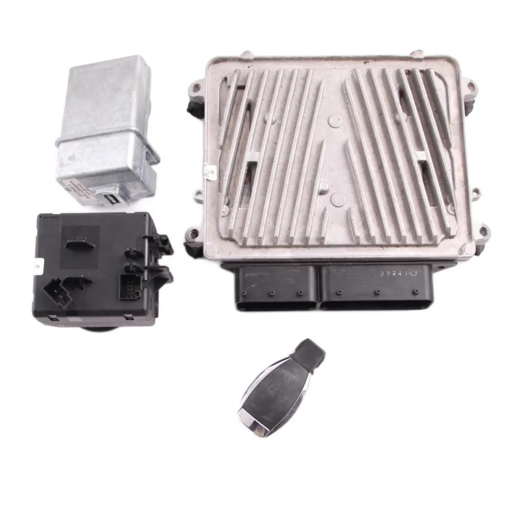 C63 AMG 457HP M156.985 Engine Unit ECU Kit Key Lock to Mercedes W204 with Part number A1569002901 Mercedes W204 C63 AMG 457HP M156.985 Engine Unit ECU Kit Key Lock - SKU A1569002901 - Part number A1569002901