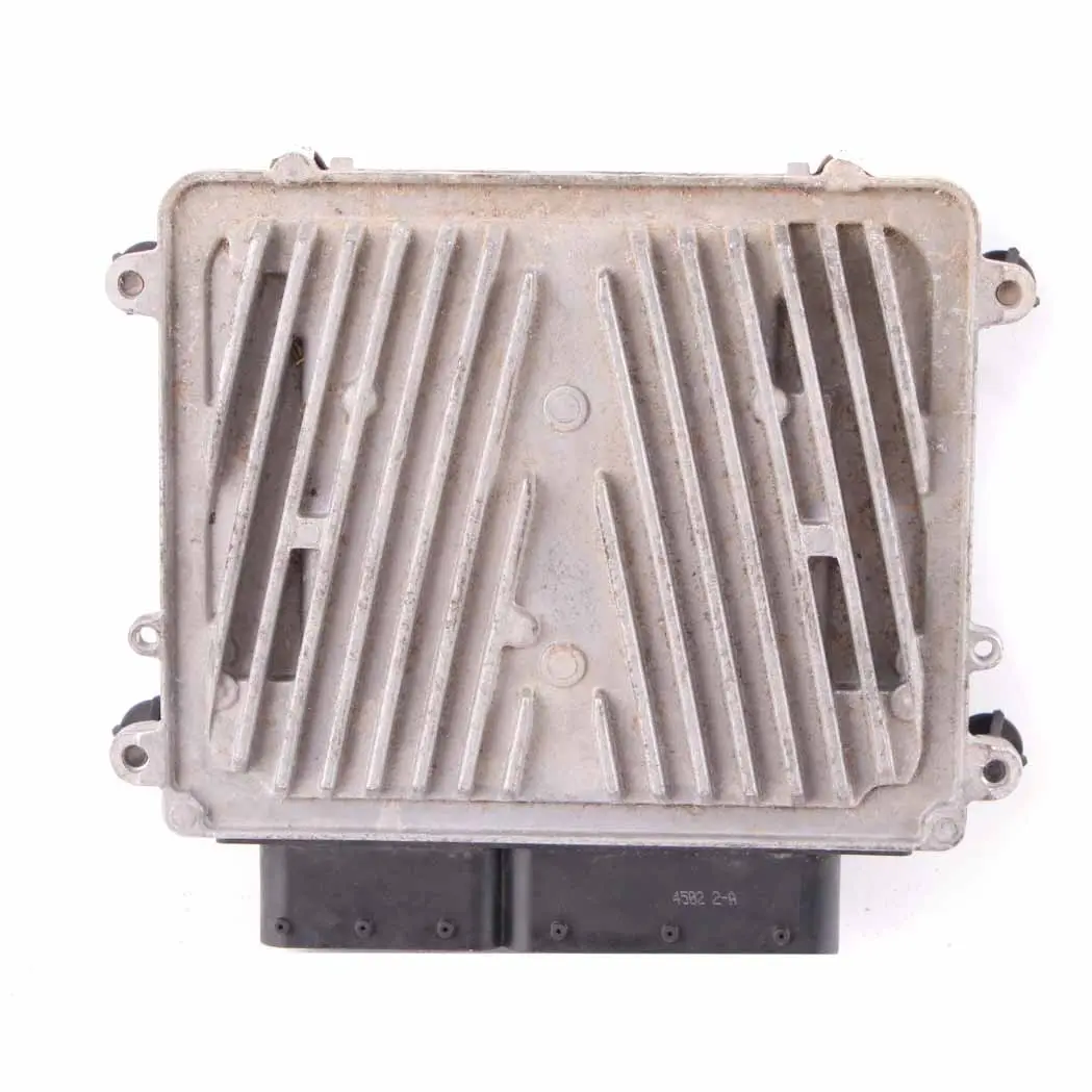 C63 AMG 457HP M156.985 Engine Unit ECU Automatic to Mercedes W204 with Part number A1569009100 Mercedes W204 C63 AMG 457HP M156.985 Engine Unit ECU Automatic - SKU A1569009100 - Part number A1569009100
