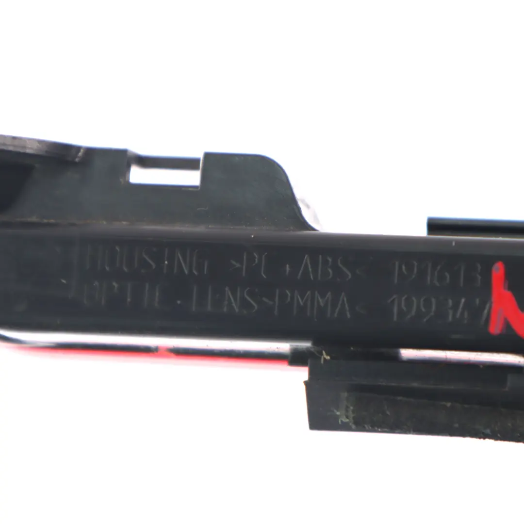 Luz de freno trasera adicional para Mercedes S205 con número de pieza A1569060044 Mercedes S205 Luz de freno trasera adicional - SKU A1569060044 - Número de pieza A1569060044