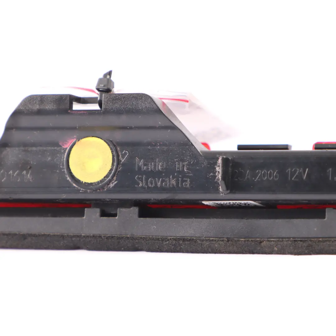 Brems Leuchte Hinten Zusatz für Mercedes S205 S213 X253 mit Teilenummer A1569069600 Mercedes S205 S213 X253 Brems Leuchte Hinten Zusatz - SKU A1569069600 - Teilenummer A1569069600