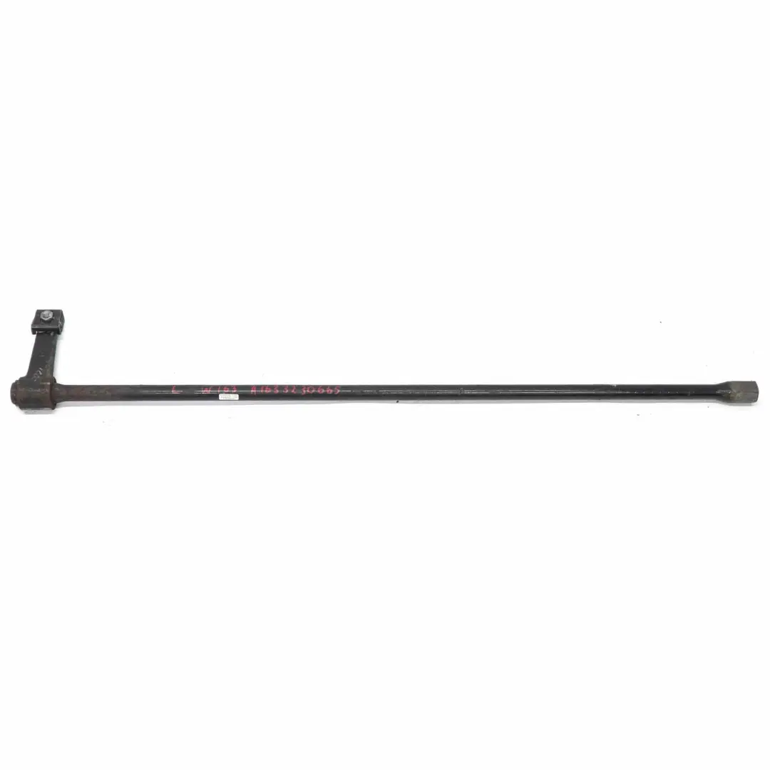Suspensión Eje Delantero Izquierdo Barra de Torsión para Mercedes ML W163 con número de pieza A1633230665 Mercedes ML W163 Suspensión Eje Delantero Izquierdo Barra de Torsión - SKU A1633230665 - Número de pieza A1633230665