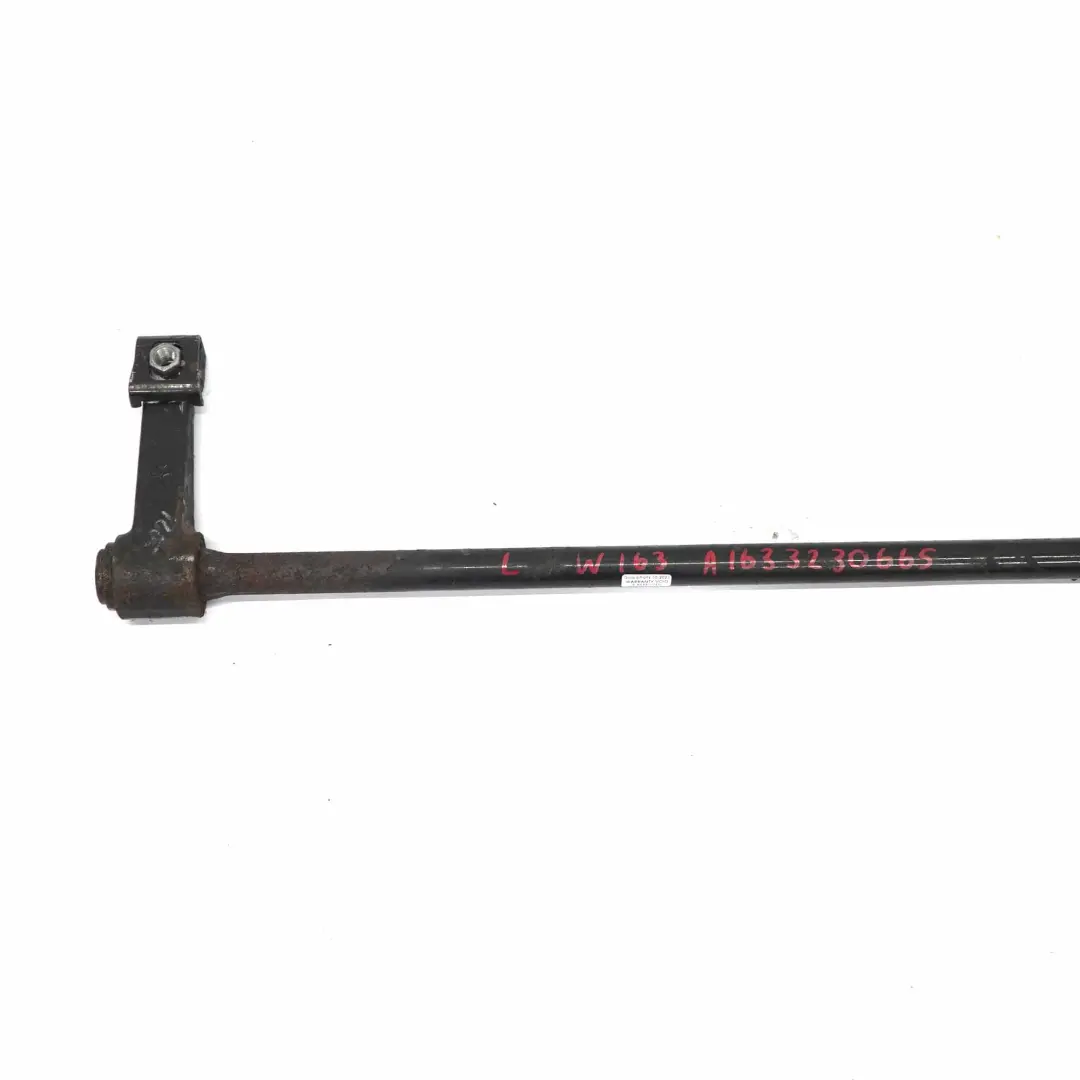 Suspensión Eje Delantero Izquierdo Barra de Torsión para Mercedes ML W163 con número de pieza A1633230665 Mercedes ML W163 Suspensión Eje Delantero Izquierdo Barra de Torsión - SKU A1633230665 - Número de pieza A1633230665