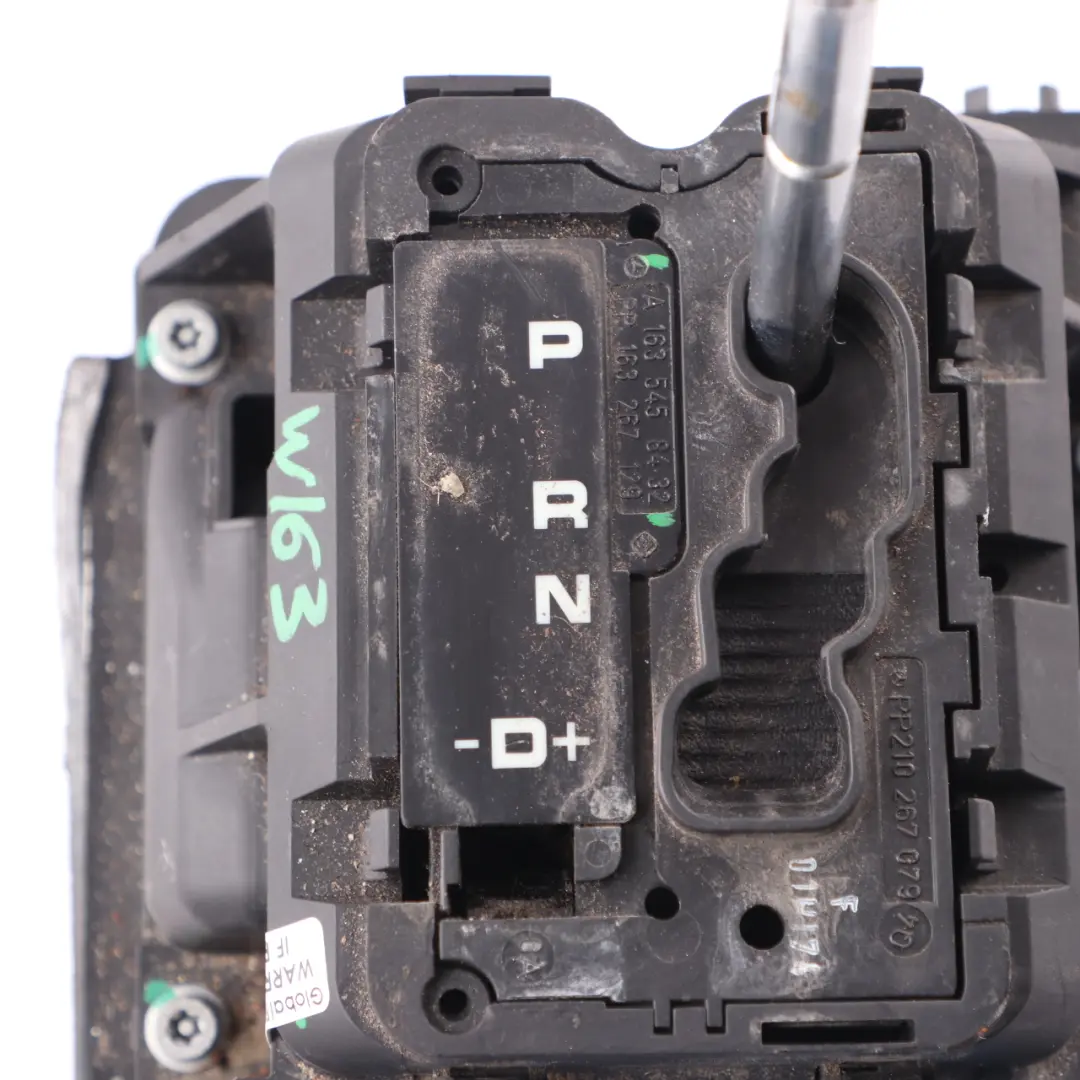 Shift Lever Automatic Transmission Mechanism to Mercedes W163 Gear with Part number A1635458432 Mercedes W163 Gear Shift Lever Automatic Transmission Mechanism - SKU A1635458432 - Part number A1635458432
