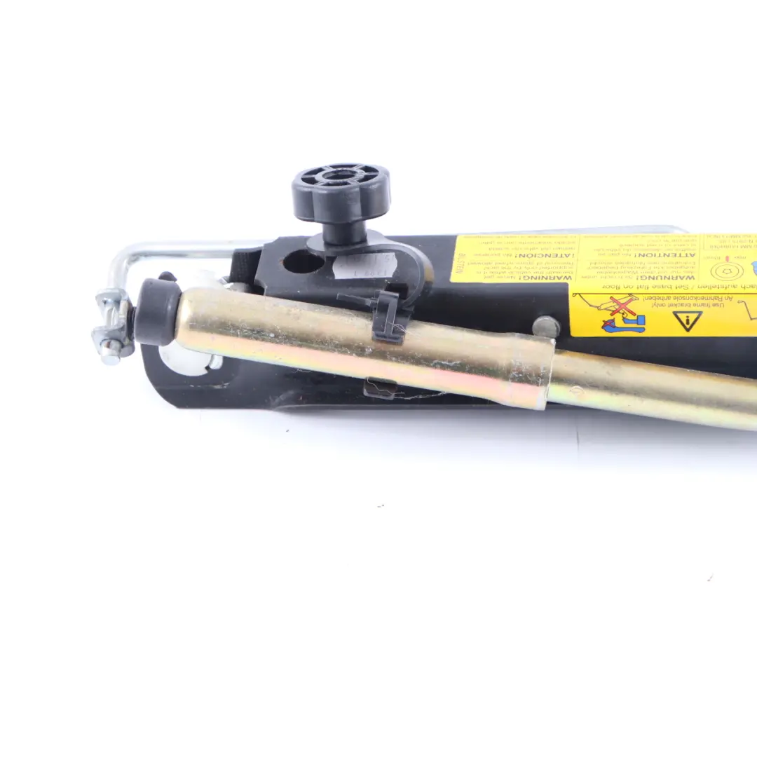 Mercedes ML W163 Cric de levage pour voiture Outil de levage de roue - SKU A1635800018 - Numéro de pièce A1635800018