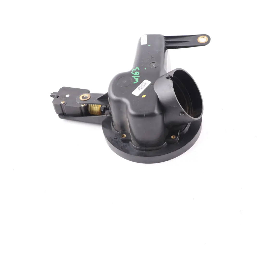 Coprire Il Serbatoio Carburante Vaso Tappo Flap per Mercedes ML W163 con numero di parte A1636300167 Mercedes ML W163 Coprire Il Serbatoio Carburante Vaso Tappo Flap - SKU A1636300167 - Numero di parte A1636300167