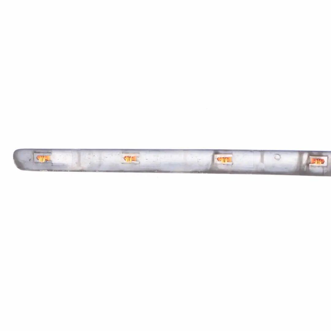 Mercedes W163 Listwa Drzwi Przednia Prawa Hydro Srebrny 353 - SKU A1636900262-HYS - Numer Części A1636900262