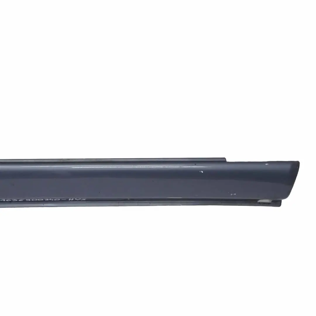 Mercedes ML W163 Bas de Porte Couverture Seuil a Gauche Hydro Silver 353 - SKU A1636900340-HYS - Numéro de pièce A1636900340