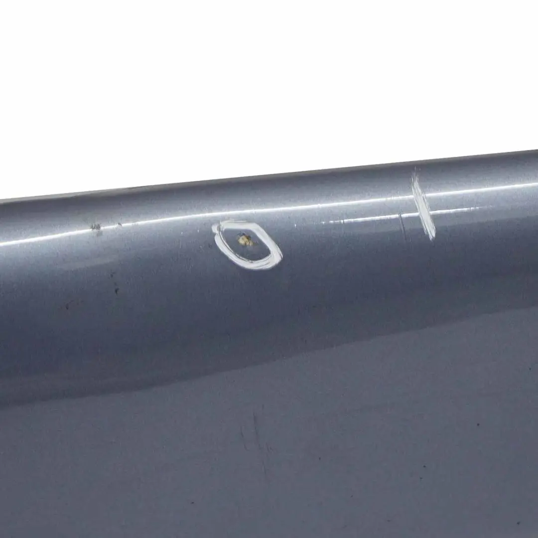 Bas de Porte Couverture Seuil Droite Hydro Silver - 354 pour Mercedes W163 à propos du numéro de pièce A1636900440 Mercedes W163 Bas de Porte Couverture Seuil Droite Hydro Silver - 354 - SKU A1636900440-HYS - Numéro de pièce A1636900440