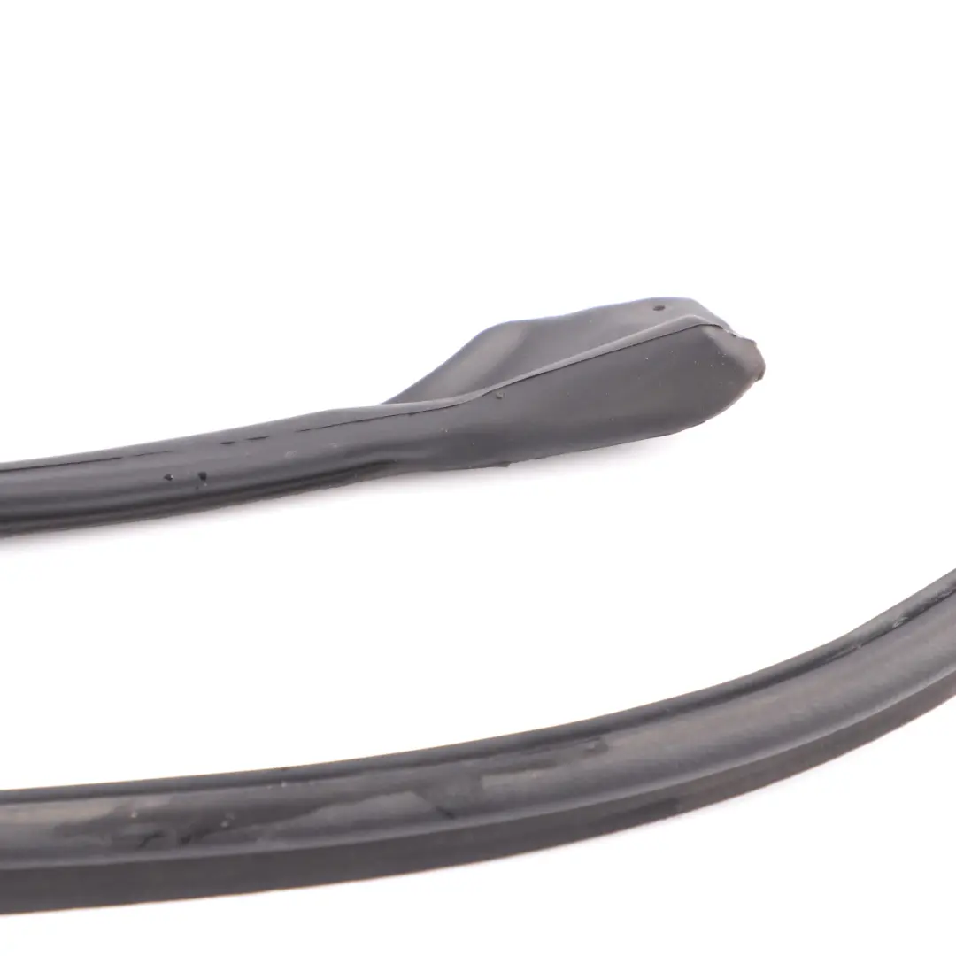 Mercedes ML W163 Door Seal Front Right O/S Frame Gasket Sealing - SKU A1637200678 - Part number A1637200678