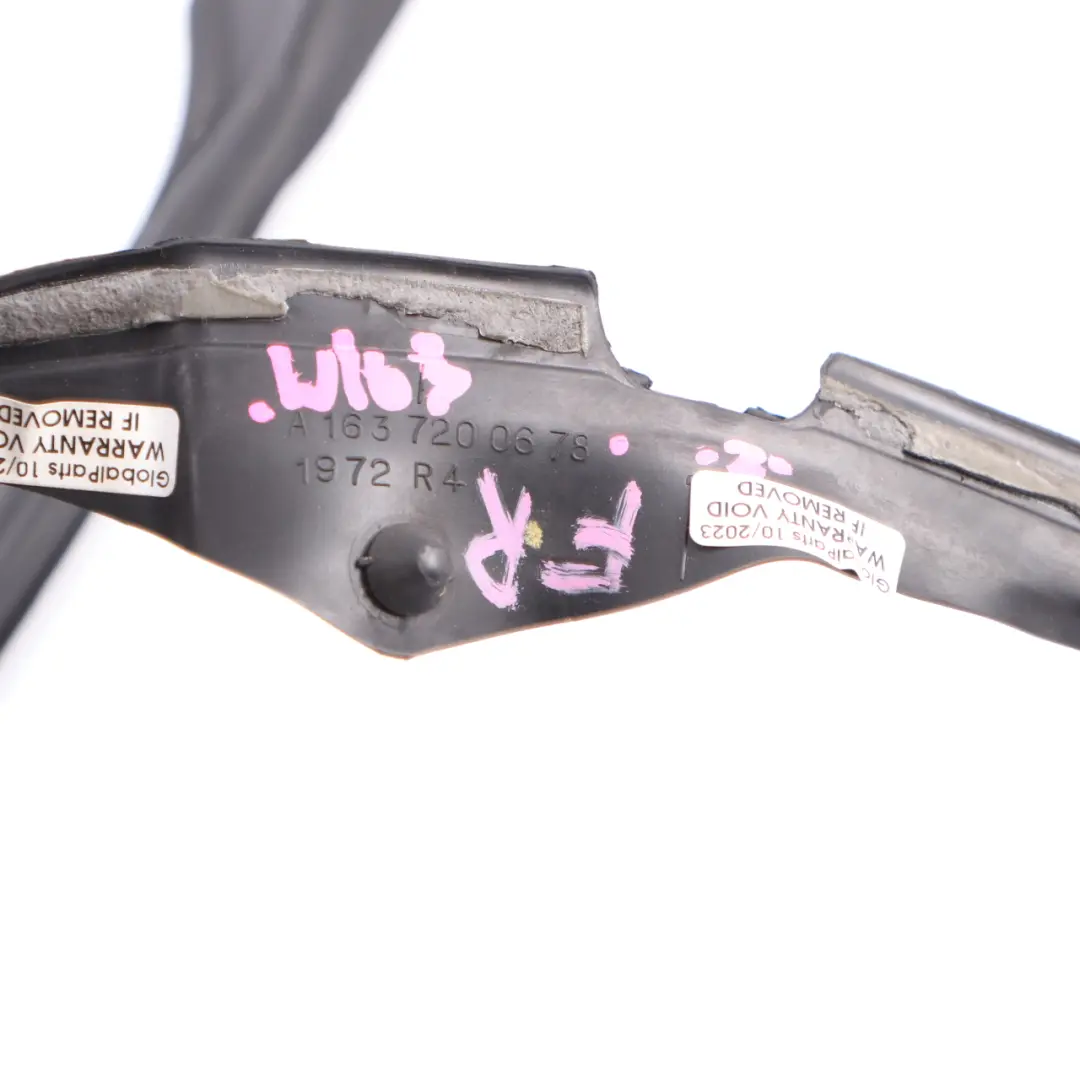 Mercedes W163 guarnizione porta anteriore destra telaio guarnizione - SKU A1637200678 - Numero di parte A1637200678
