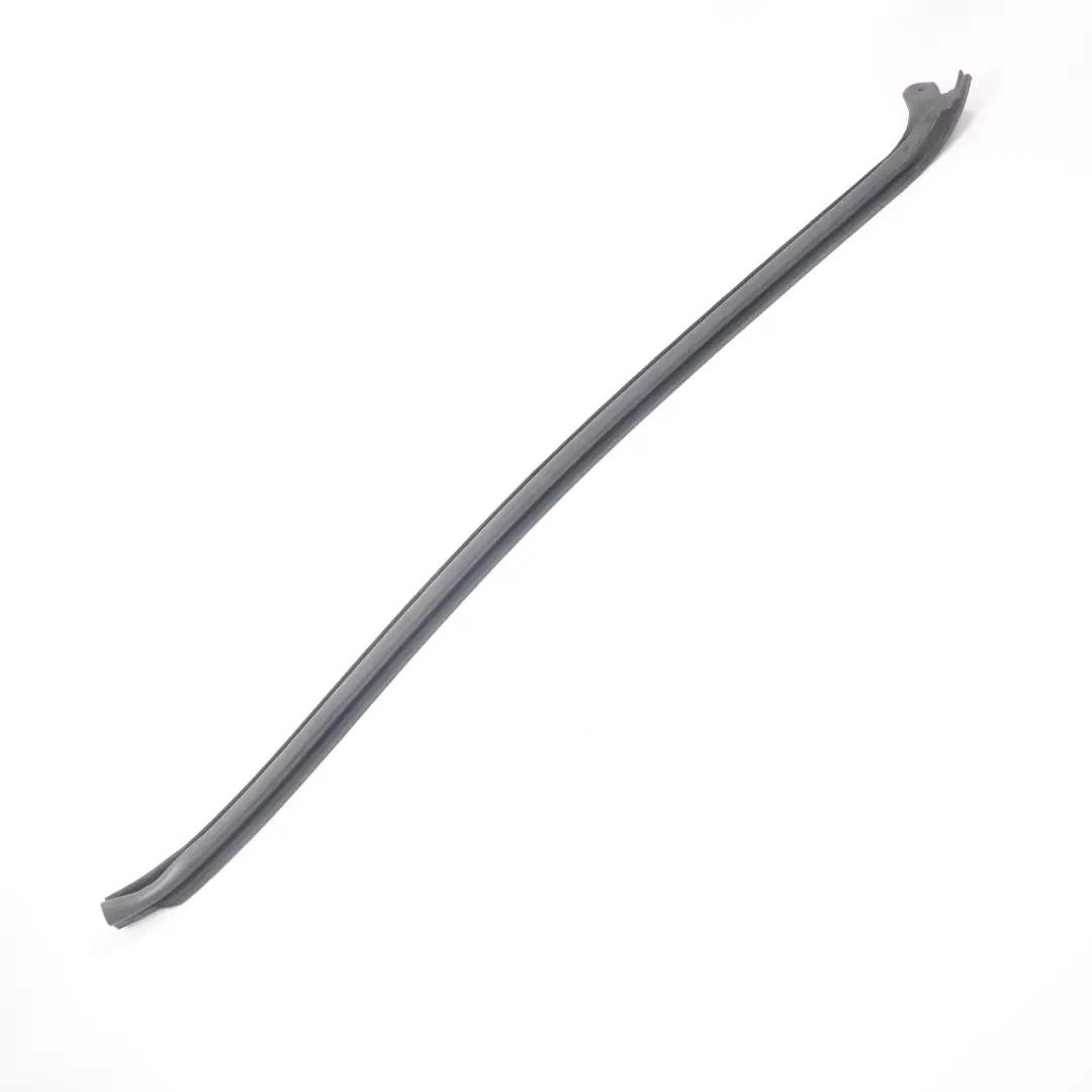 Mercedes ML W163 Cadre d'étanchéité arrière droit supérieur - SKU A1637301478 - Numéro de pièce A1637301478