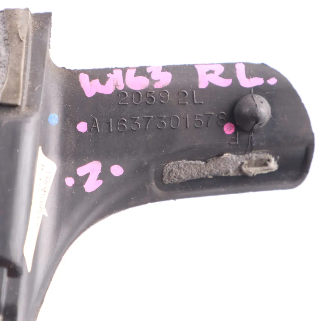 Sealing Frame Left N/S Upper Top B-Pillar Bracket to Mercedes ML W163 with Part number A1637301578 Mercedes ML W163 Sealing Frame Left N/S Upper Top B-Pillar Bracket - SKU A1637301578 - Part number A1637301578