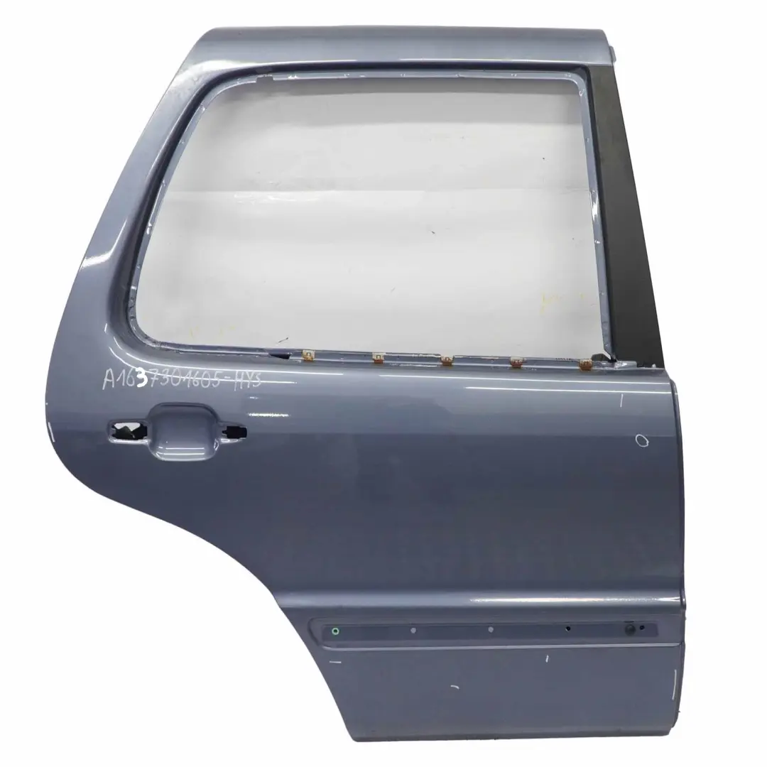 Door Rear Right O/S Hydro Silver Metallic - 354 to Mercedes ML W163 with Part number A1637301605 Mercedes ML W163 Door Rear Right O/S Hydro Silver Metallic - 354 - SKU A1637301605-HYS - Part number A1637301605
