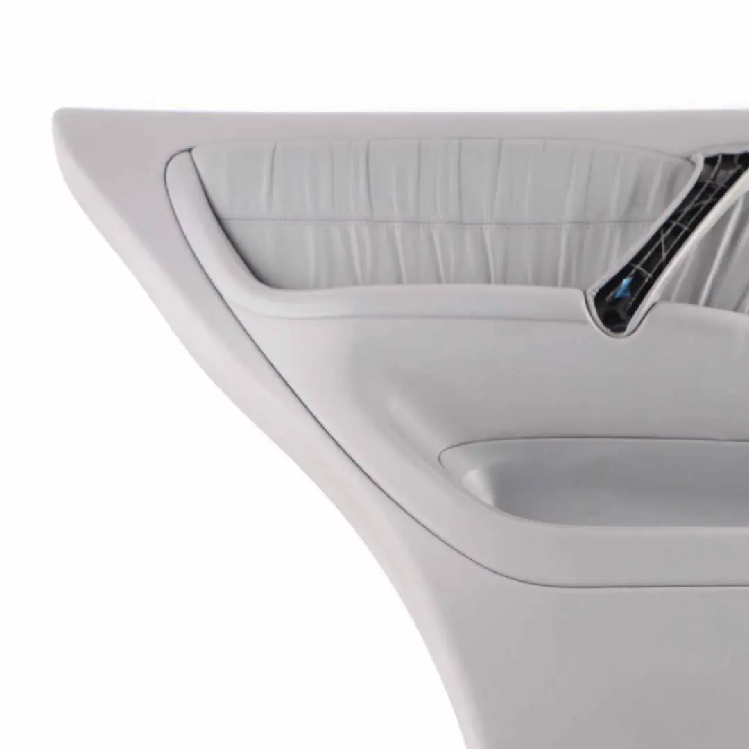 Mercedes-Benz M-Klasse ML W163 Türverkleidung Hinten Links Leder Schwarz für mit Teilenummer A1637301970 Mercedes-Benz M-Klasse ML W163 Türverkleidung Hinten Links Leder Schwarz - SKU A1637301970-1 - Teilenummer A1637301970
