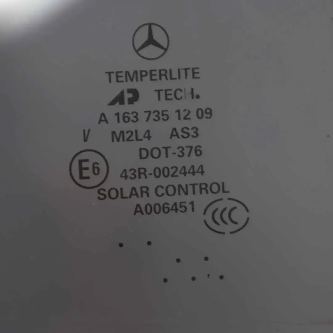Hinten Rechts Tür Glas Scheibe AS3 für Mercedes ML W163 mit Teilenummer A1637351209 Mercedes ML W163 Hinten Rechts Tür Glas Scheibe AS3 - SKU A1637351209 - Teilenummer A1637351209