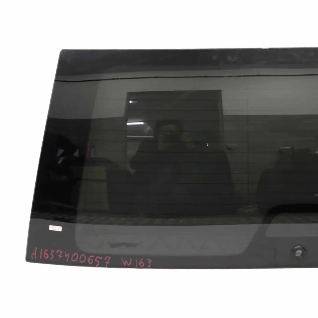Window Tailgate Glass Glazing AS3 Tinted PL to Mercedes ML W163 Rear with Part number A1637400557 Mercedes ML W163 Rear Window Tailgate Glass Glazing AS3 Tinted PL - SKU A1637400657 - Part number A1637400557
