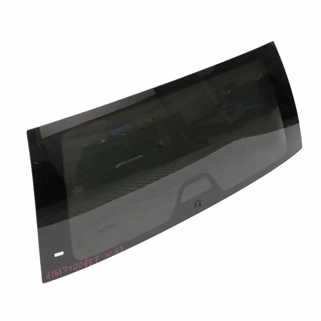 Szyba Tylnej Klapy Bagażnika AS3 do Mercedes W163 o numerze A1637400557 Mercedes W163 Szyba Tylnej Klapy Bagażnika AS3 - SKU A1637400657 - Numer Części A1637400557