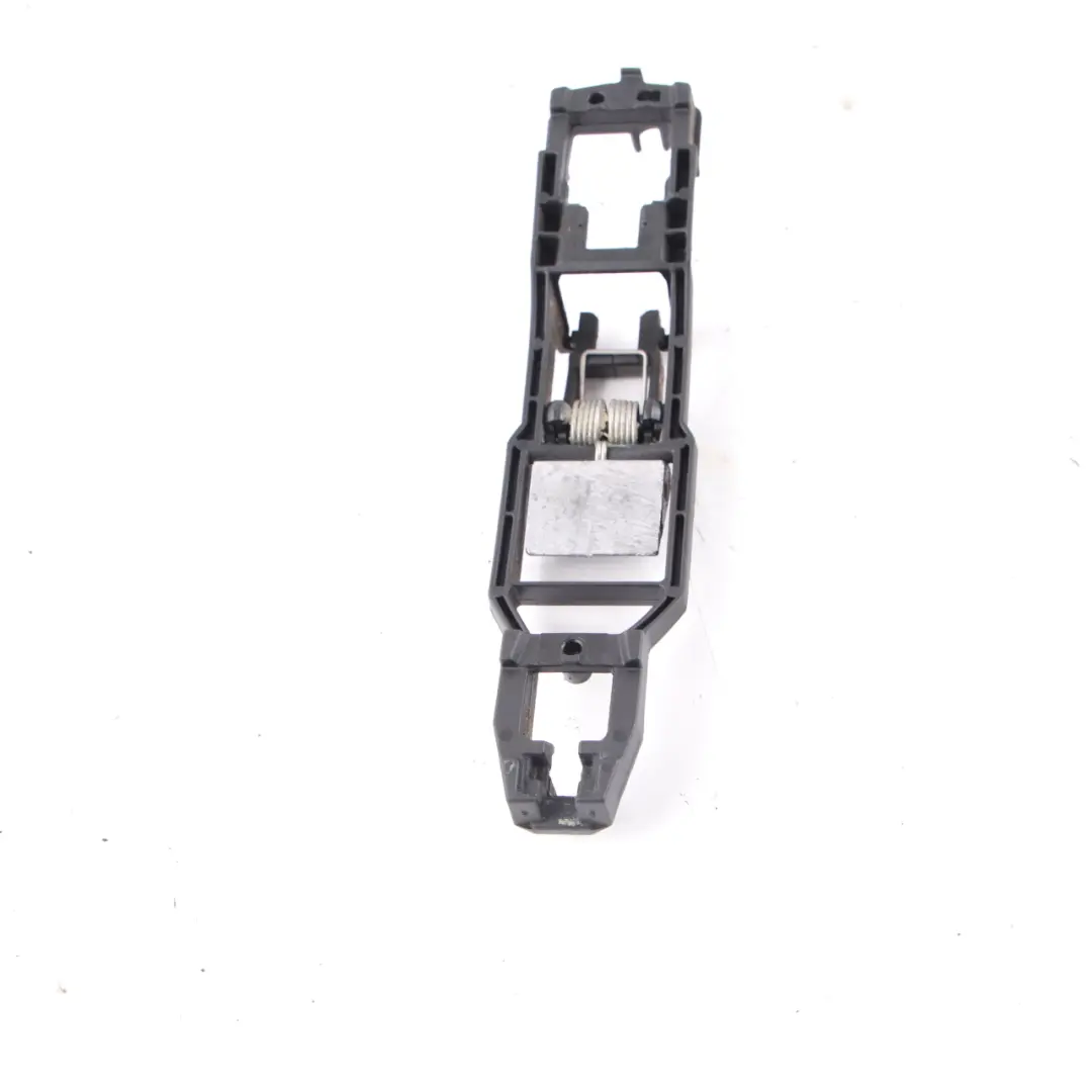 Mercedes ML W163 Soporte Manija Puerta Delantera Izq Der - SKU A1637600034 - Número de pieza A1637600034