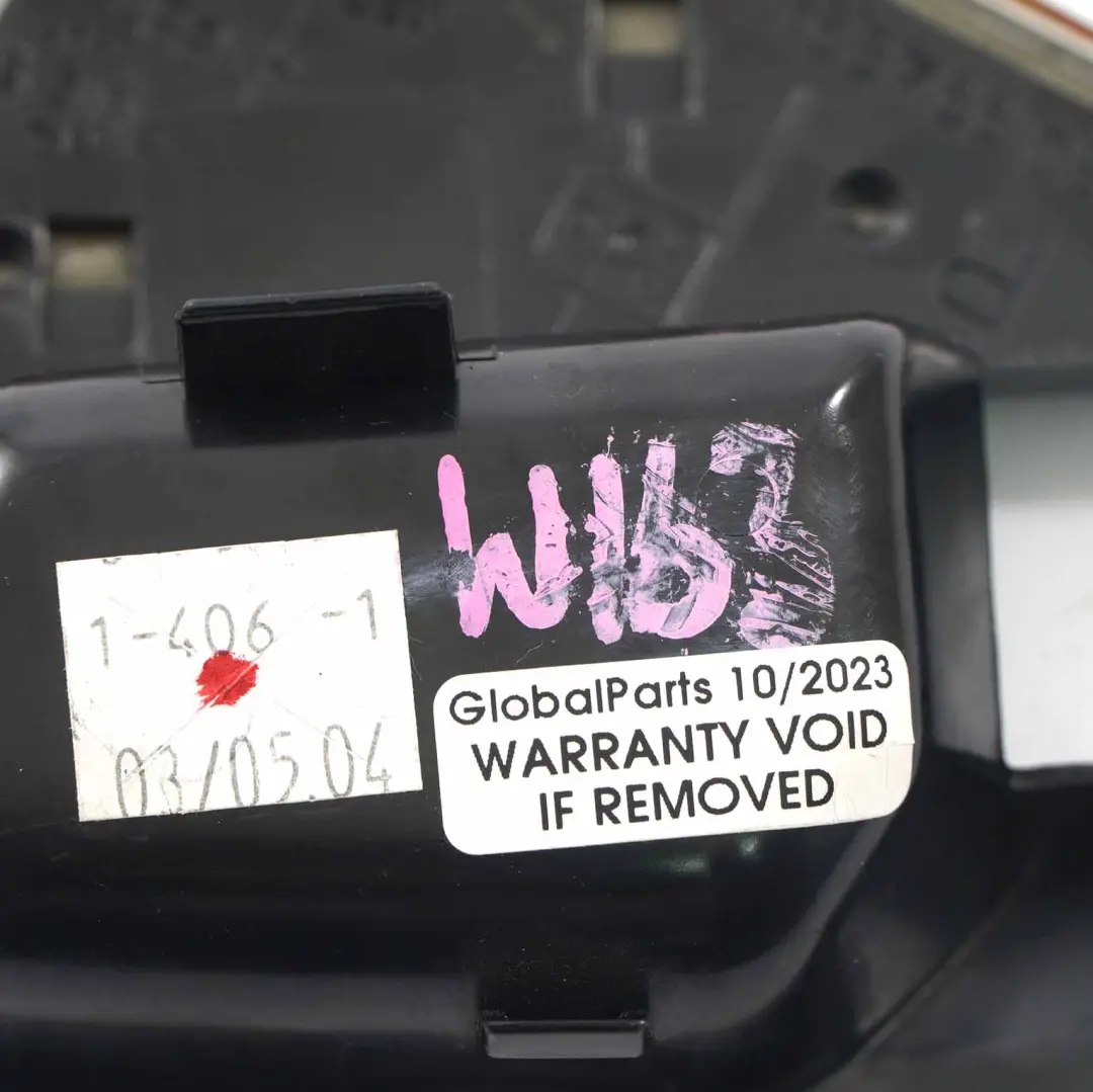 Türkarte Griff Innenverkleidung hinten rechts A1637660264 für Mercedes W163 mit Teilenummer A1637600620 Mercedes W163 Türkarte Griff Innenverkleidung hinten rechts A1637660264 - SKU A1637600620 - Teilenummer A1637600620