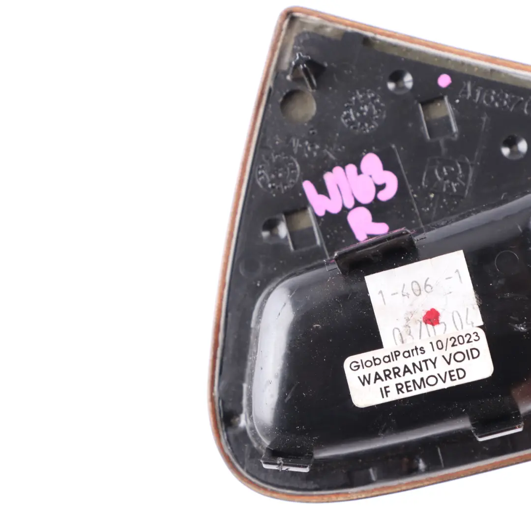  Mercedes-Benz M ML W163 Puerta Trasera Delantera Derecha Embellecedor Empuñadura - SKU A1637660268-1 - Número de pieza A1637660268