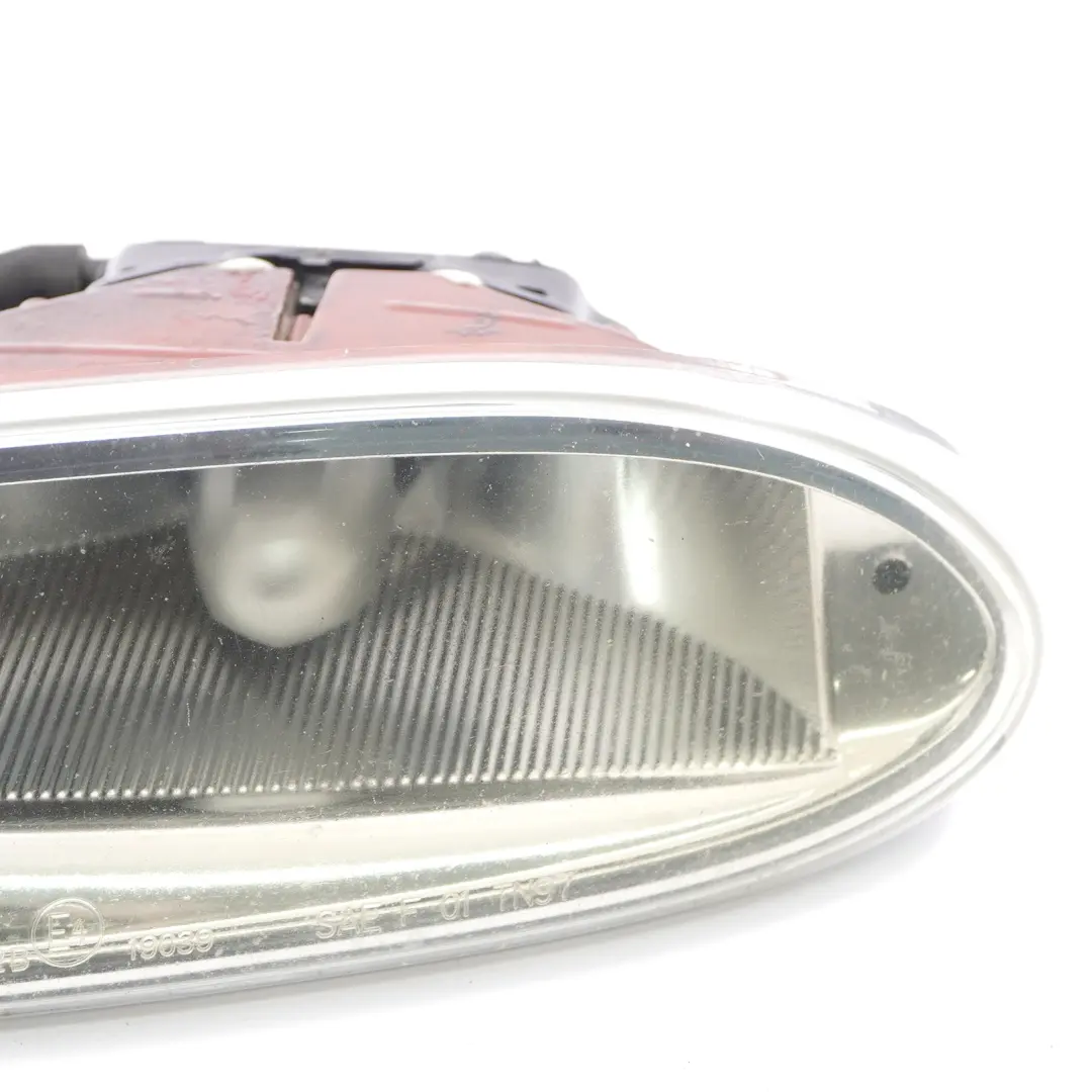 ML270CDI Halogen Lampa Przeciwmgielna Lewy Przód do Mercedes W163 o numerze A1638200328 Mercedes W163 ML270CDI Halogen Lampa Przeciwmgielna Lewy Przód - SKU A1638200328 - Numer Części A1638200328