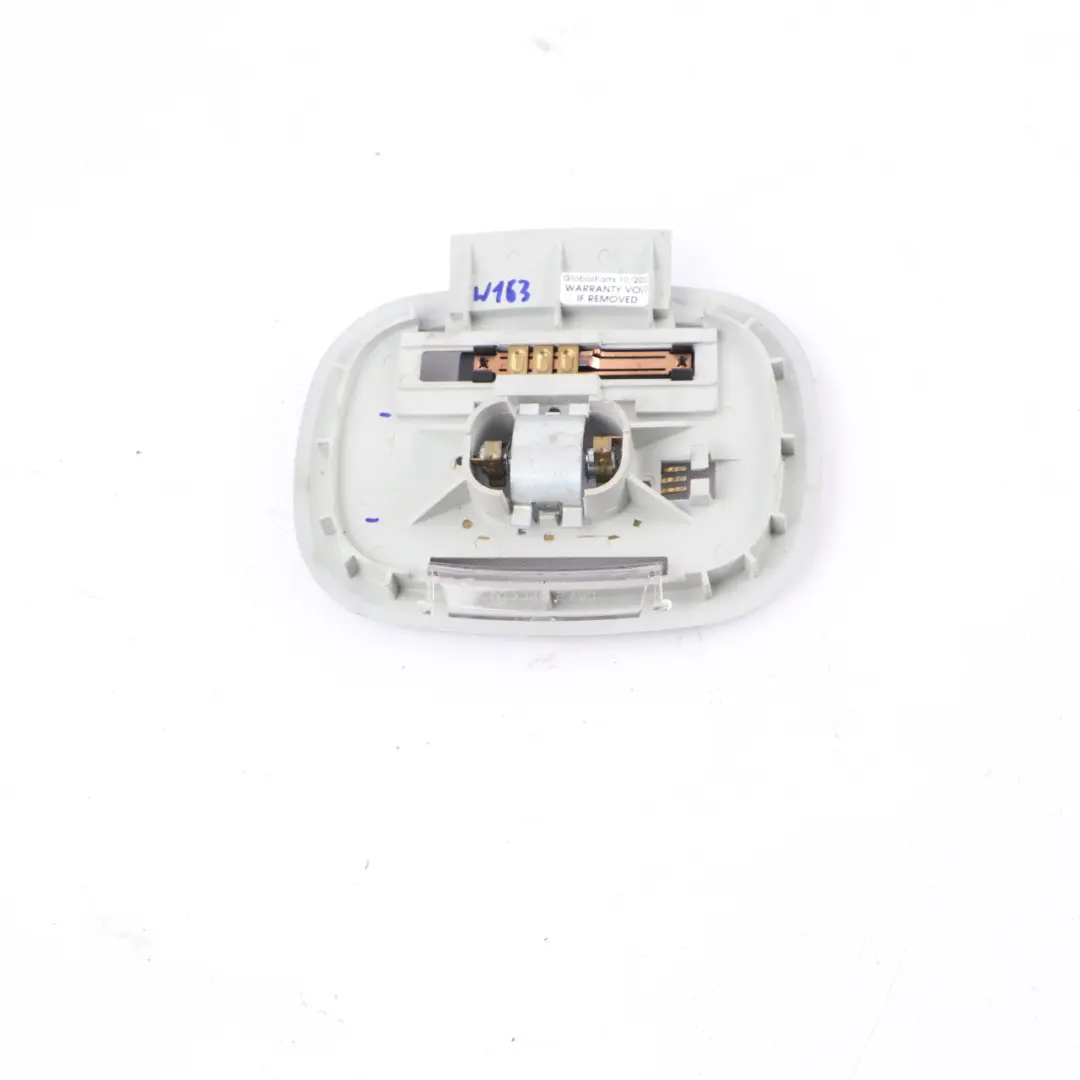 Mercedes ML W163 Lampe de toit arrière compartiment intérieur gris - SKU A1638203523 - Numéro de pièce A1638203523