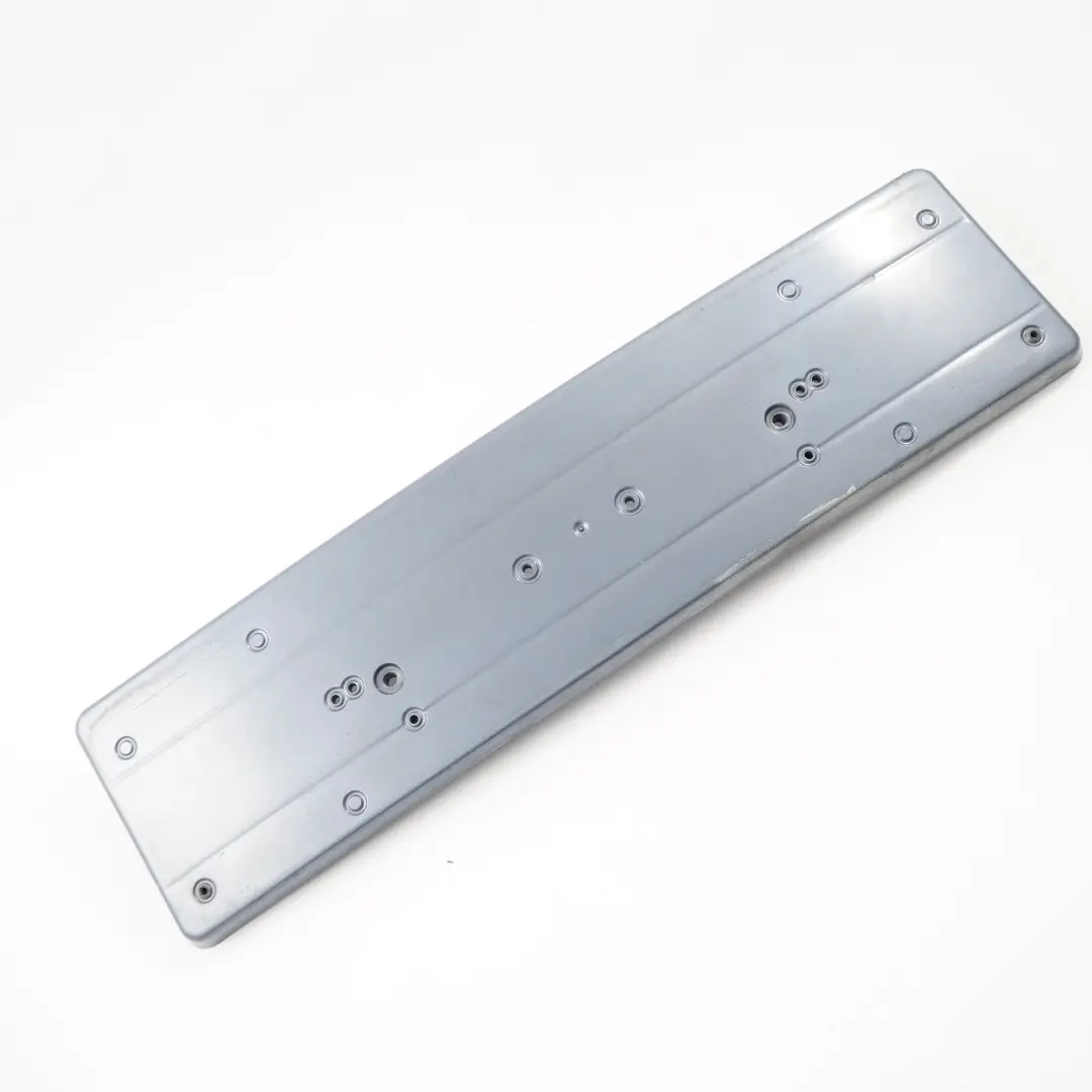 Mercedes W163 Support licence pour pare-chocs avant Hydro Silver Metallic 353 - SKU A1638851781-HYS - Numéro de pièce A1638851781