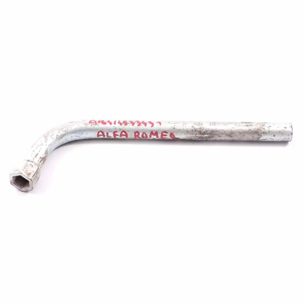 Alfa Romeo ruota di scorta chiave ruota bullone dado strumento A16414533431