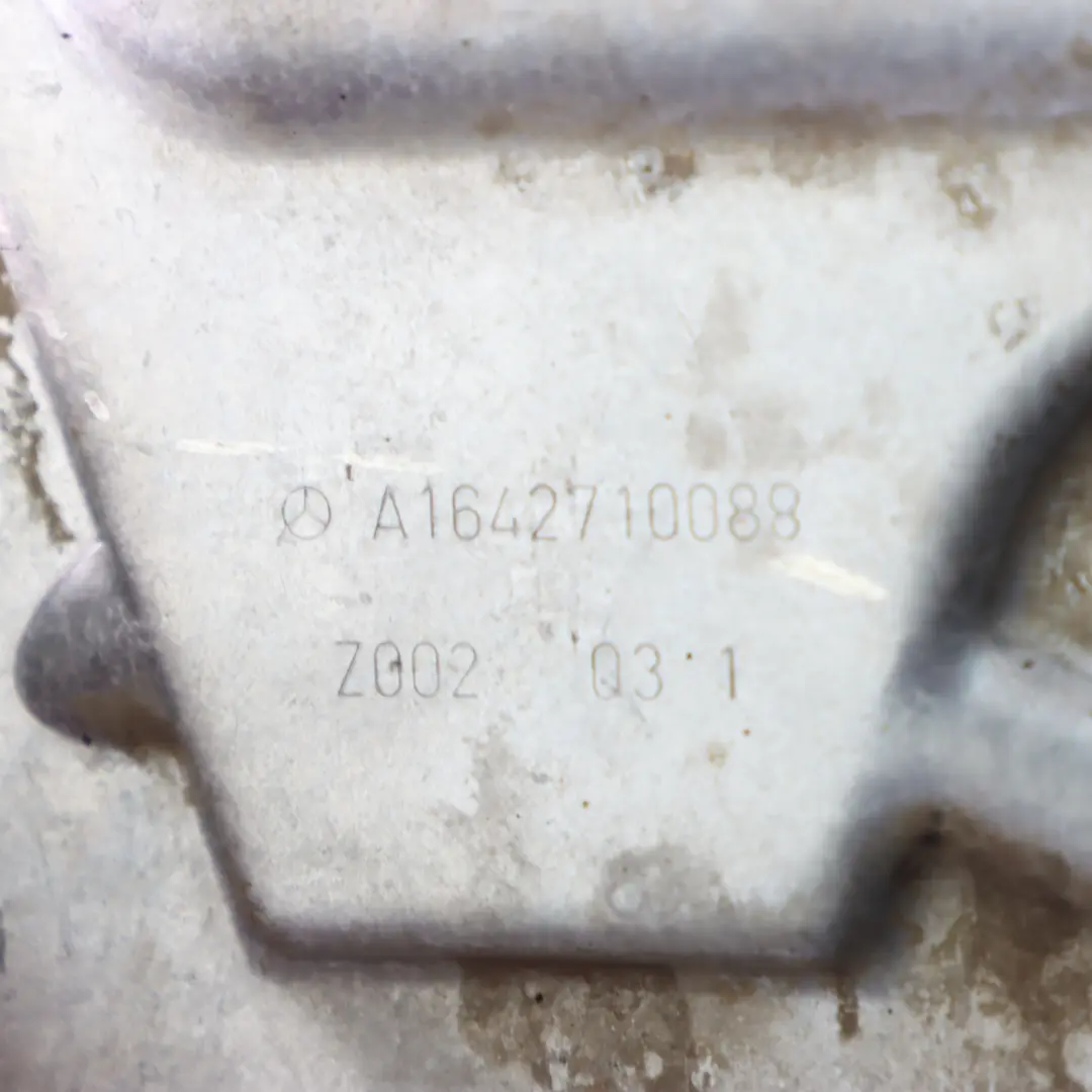 Trasmissione automatica W7B700 Coperchio modulo servo per Mercedes W204 con numero di parte A1642710088 Mercedes W204 Trasmissione automatica W7B700 Coperchio modulo servo - SKU A1642710088 - Numero di parte A1642710088