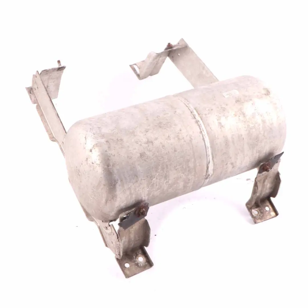 Suspension Pressure Reservoir Tank Accumulator to Mercedes ML W164 Air with Part number A1643200015 Mercedes ML W164 Air Suspension Pressure Reservoir Tank Accumulator - SKU A1643200015 - Part number A1643200015