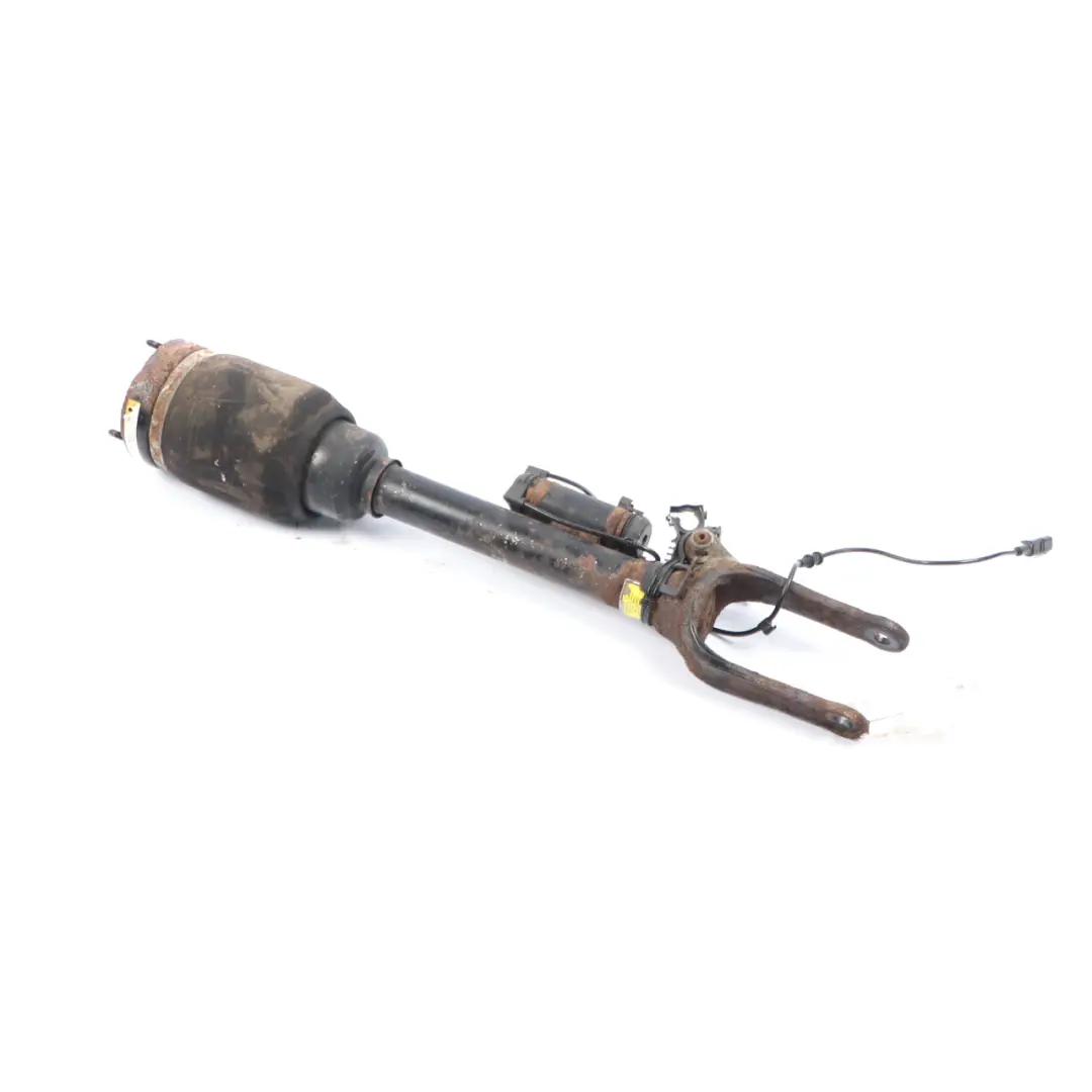 Amortisseur Pneumatique Avant pour Mercedes W164 AMG à propos du numéro de pièce A1643205213 Mercedes W164 AMG Amortisseur Pneumatique Avant - SKU A1643205213 - Numéro de pièce A1643205213