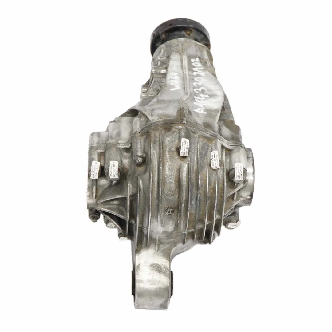 Mercedes-Benz ML W164 Vorderachse Vorne Differenzial 3,45 GARANTIE für mit Teilenummer A1643302102 Mercedes-Benz ML W164 Vorderachse Vorne Differenzial 3,45 GARANTIE - SKU A1643302102 - Teilenummer A1643302102