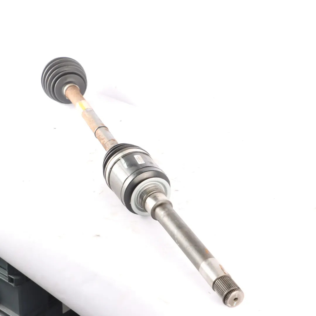 OM642 Diesel Albero Motore Anteriore Destro Interno per Mercedes ML W164 con numero di parte A1643302401 Mercedes ML W164 OM642 Diesel Albero Motore Anteriore Destro Interno - SKU A1643302401 - Numero di parte A1643302401