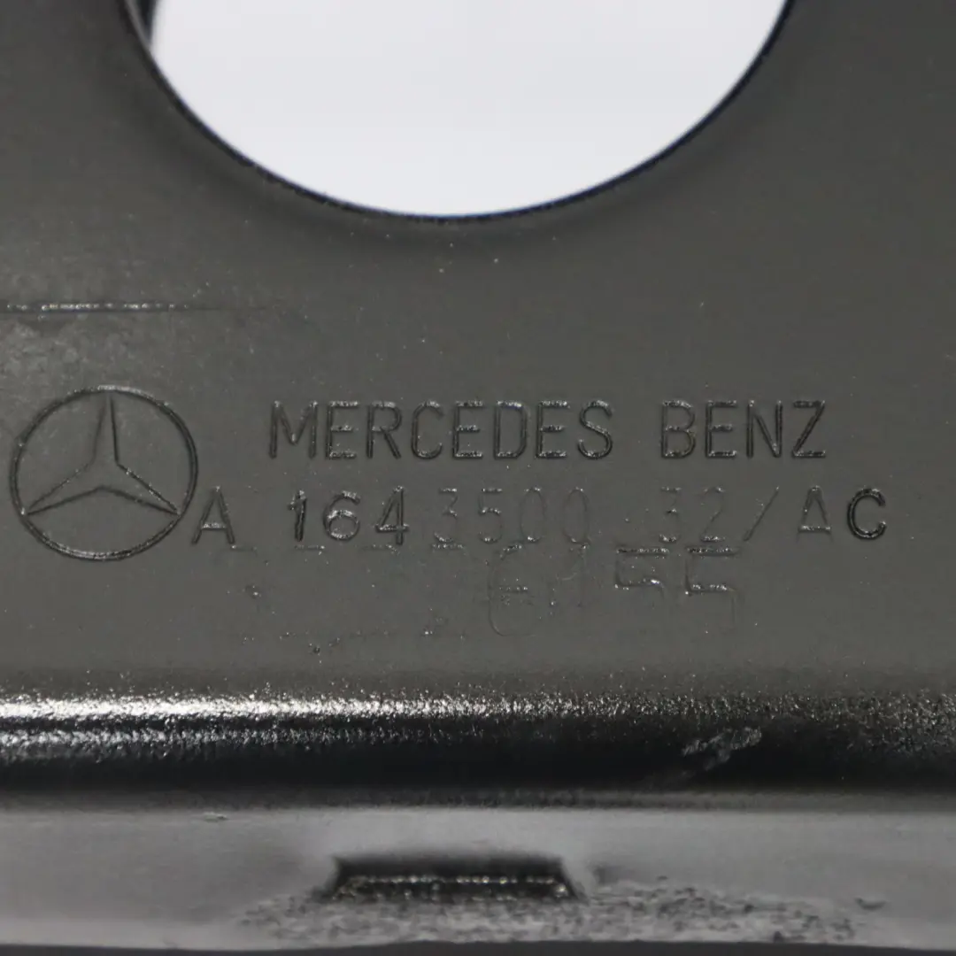 Mercedes W164 X164 4Matic Essieu arrière berceau sous châssis support suspension - SKU A1643500132 - Numéro de pièce A1643500132