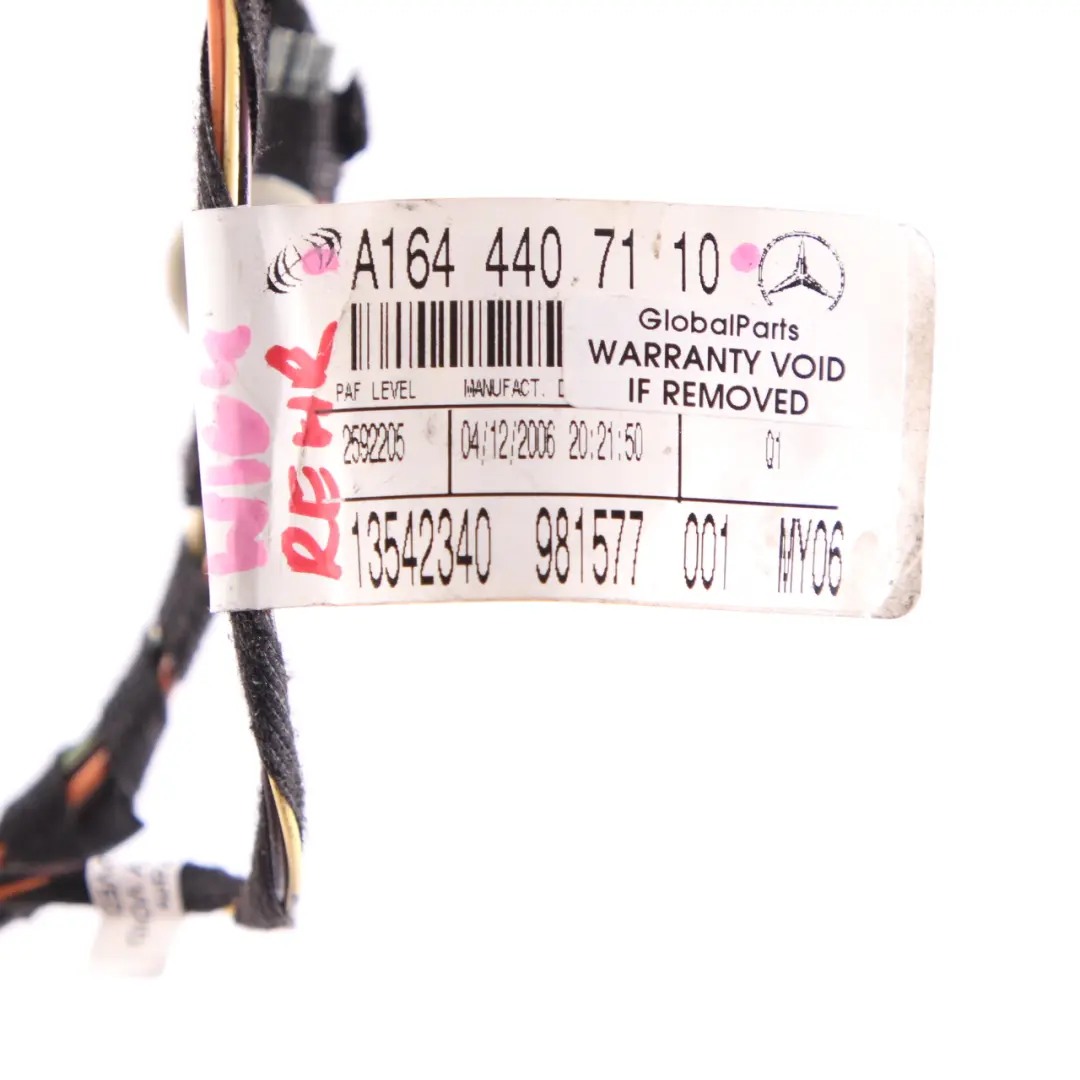 Câblage Porte Arrière Gauche Droite pour Mercedes W164 à propos du numéro de pièce A1644407110 Mercedes W164 Câblage Porte Arrière Gauche Droite - SKU A1644407110 - Numéro de pièce A1644407110