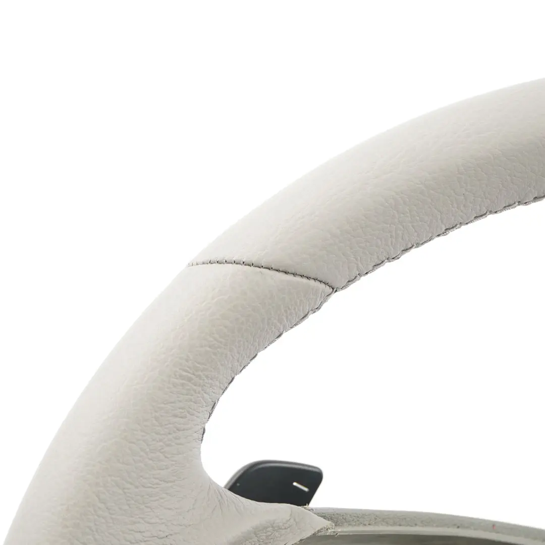 NOUVEAU Volant en Cuir Gris avec Palettes pour Mercedes ML W164 à propos du numéro de pièce A1644605803 Mercedes ML W164 NOUVEAU Volant en Cuir Gris avec Palettes - SKU A1644605803-1 - Numéro de pièce A1644605803