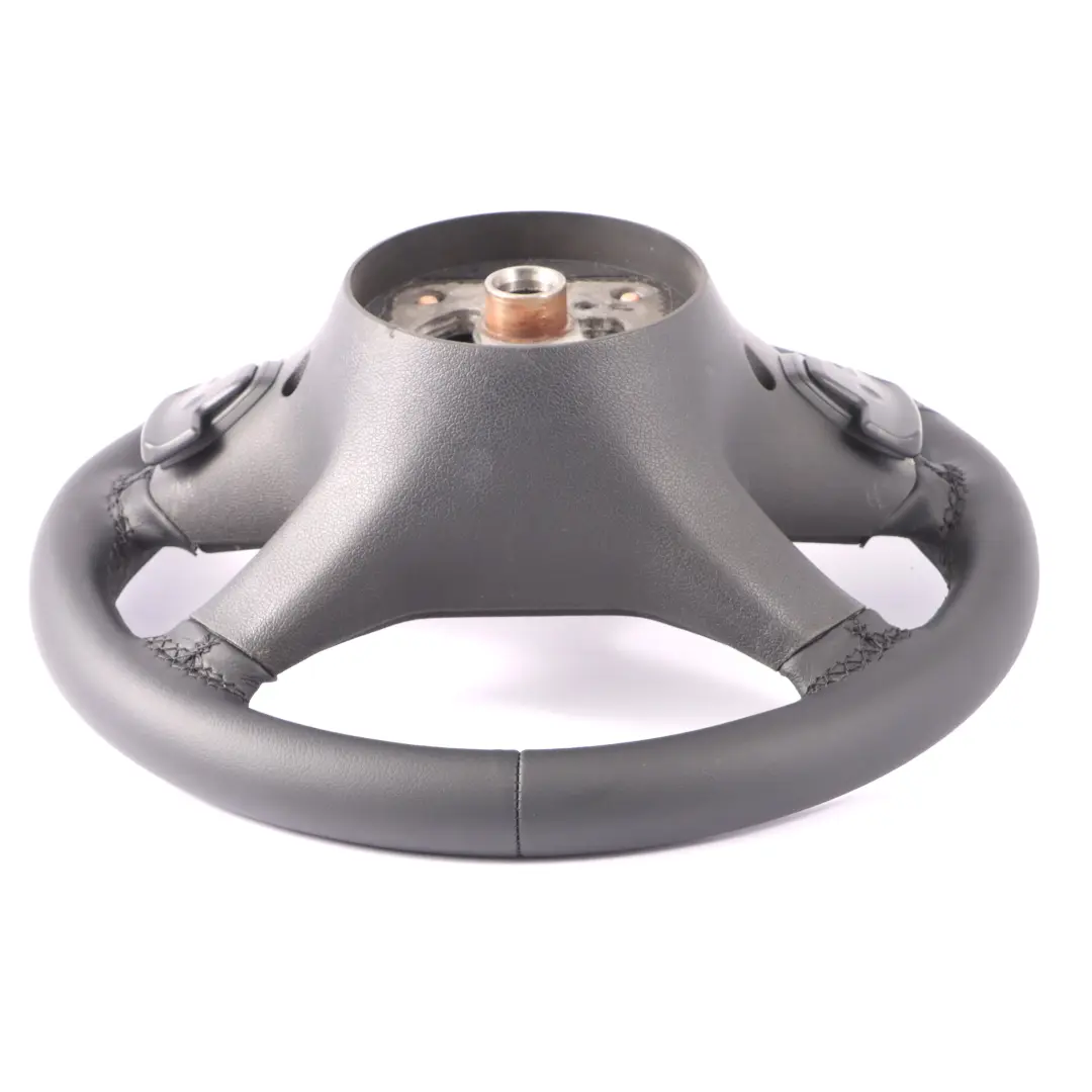 Volant de Direction NEUF en Cuir Noir pour Mercedes ML W164 à propos du numéro de pièce A1644605803 Mercedes ML W164 Volant de Direction NEUF en Cuir Noir - SKU A1644605803-2 - Numéro de pièce A1644605803