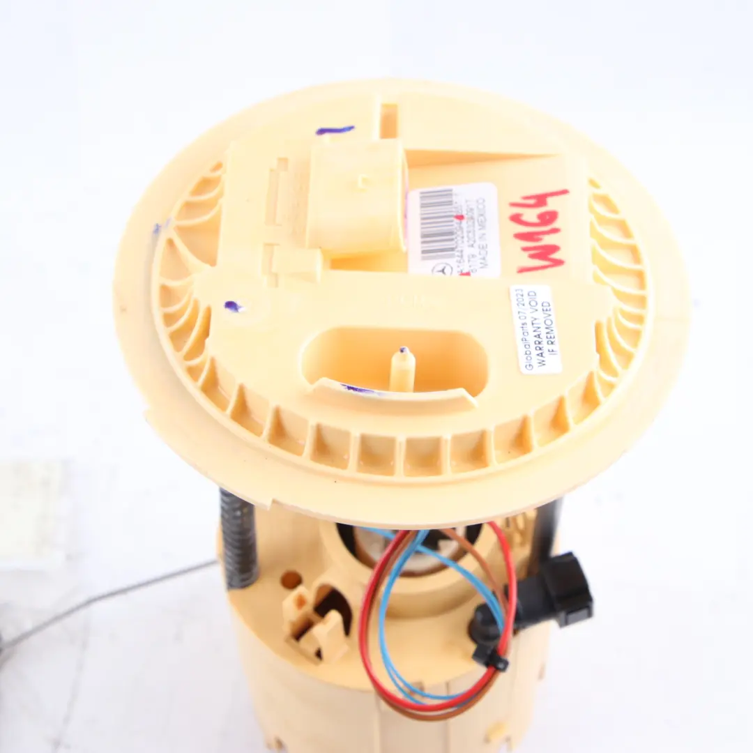 OM642 Pompa carburante Sender Unità controllo per Mercedes ML W164 con numero di parte A1644702094 Mercedes ML W164 OM642 Pompa carburante Sender Unità controllo - SKU A1644702094 - Numero di parte A1644702094