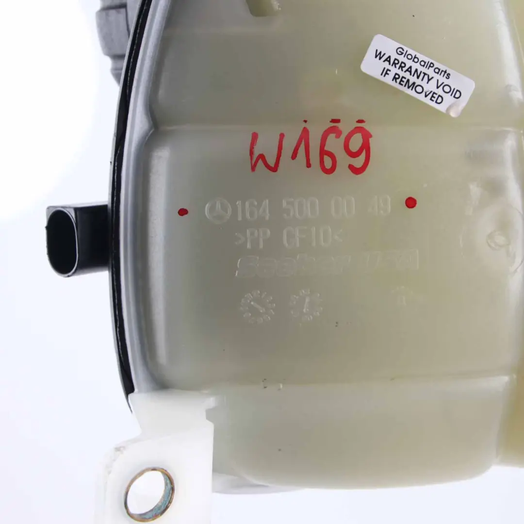 Réservoir d'expansion du liquide de refroidissement pour Mercedes W164 à propos du numéro de pièce A1645000049 Mercedes W164 Réservoir d'expansion du liquide de refroidissement - SKU A1645000049 - Numéro de pièce A1645000049