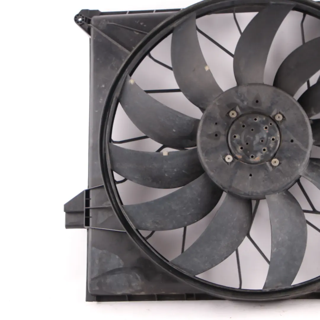 Radiator Engine Cooling Fan Shroud Motor 850W to Mercedes W164 W251 with Part number A1645000093 Mercedes W164 W251 Radiator Engine Cooling Fan Shroud Motor 850W - SKU A1645000093 - Part number A1645000093