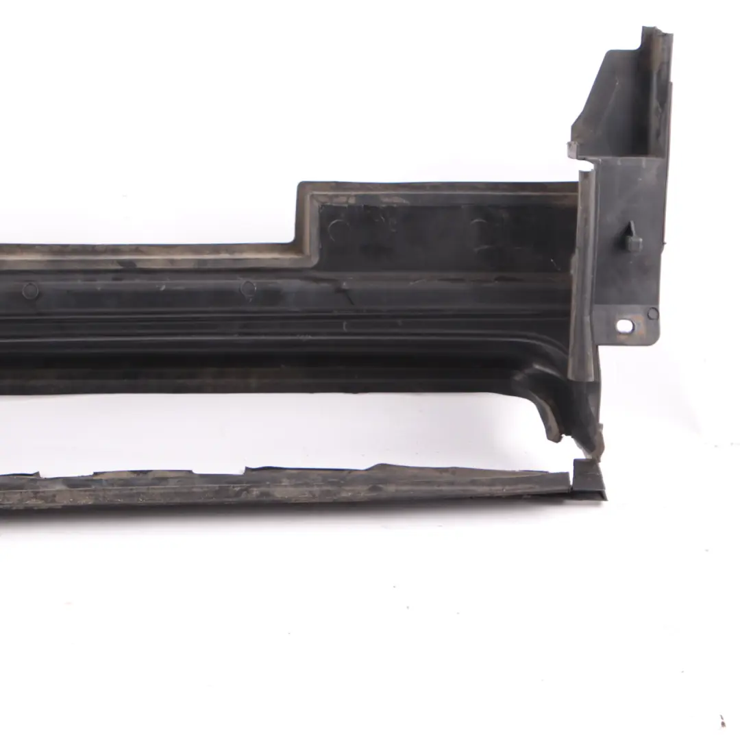 Radiator Surround Panel Trim Guide Mounting to Mercedes ML W164 with Part number A1645000116 Mercedes ML W164 Radiator Surround Panel Trim Guide Mounting - SKU A1645000116 - Part number A1645000116