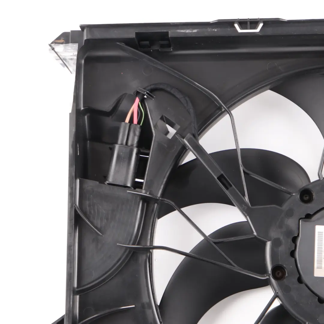 Cooling Radiator Petrol Engine Radiator Fan to Mercedes W164 with Part number A1645000493 Mercedes W164 Cooling Radiator Petrol Engine Radiator Fan - SKU A1645000493 - Part number A1645000493