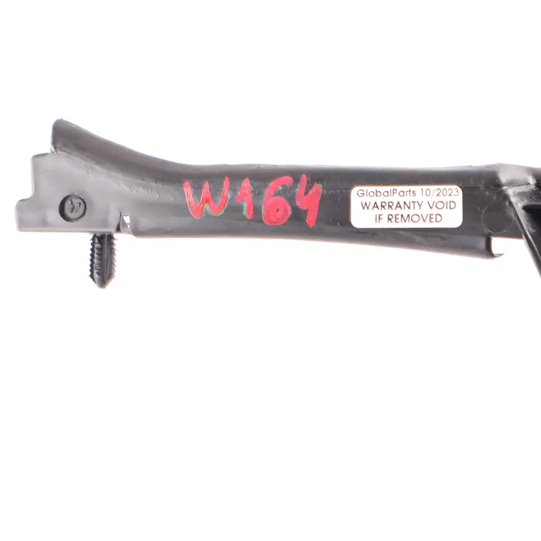 Mercedes ML W164 Radiator Air Baffle Duct Guide Right O/S Cover - SKU A1645001616 - Part number A1645001616