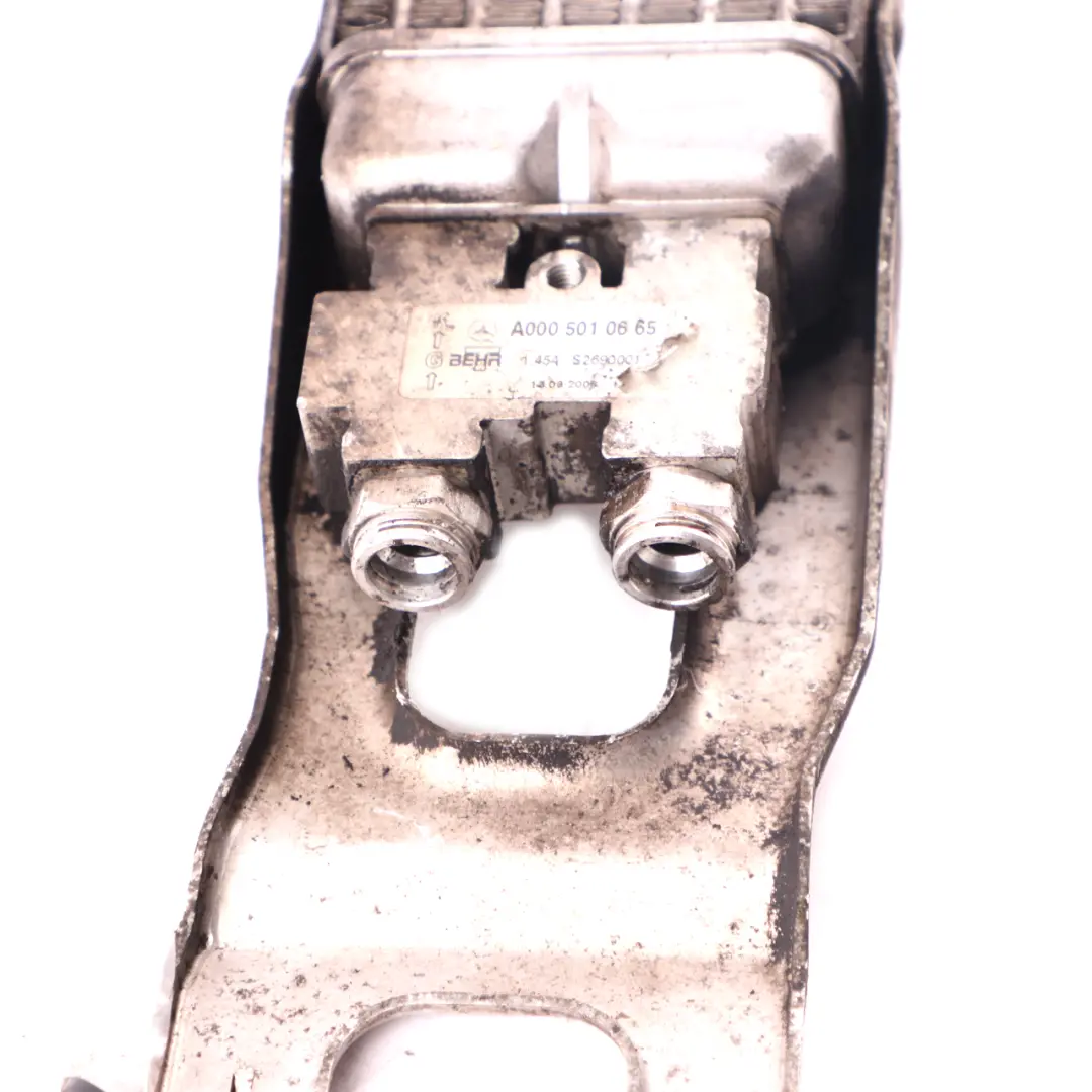 Oil Cooler Mercedes ML W164 Diesel OM642 Automatic Gearbox Air Cooled Cooler to with Part number A1645002000 Oil Cooler Mercedes ML W164 Diesel OM642 Automatic Gearbox Air Cooled Cooler - SKU A1645002000 - Part number A1645002000