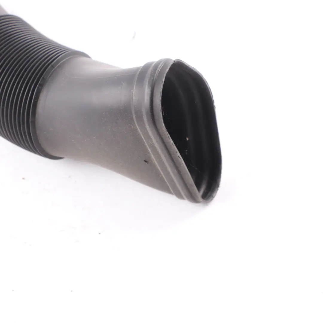 Wąż Przewód Rura Dolotu Powietrza do Mercedes X164 o numerze A1645051061 Mercedes X164 Wąż Przewód Rura Dolotu Powietrza - SKU A1645051061 - Numer Części A1645051061