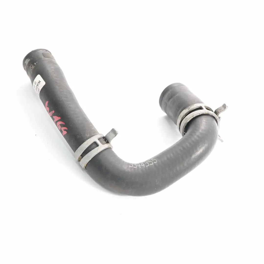 OM642 motore diesel acqua refrigerante tubo a gomito per Mercedes W164 con numero di parte A1645060435 Mercedes W164 OM642 motore diesel acqua refrigerante tubo a gomito - SKU A1645060435 - Numero di parte A1645060435