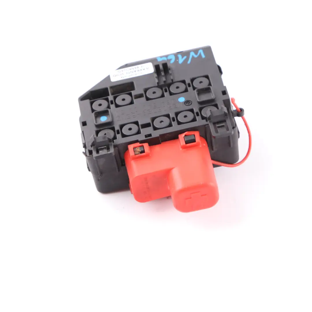 Fuse Box Battery Jump Start Terminal to Mercedes ML W164 with Part number A1645400050 Mercedes ML W164 Fuse Box Battery Jump Start Terminal - SKU A1645400050 - Part number A1645400050