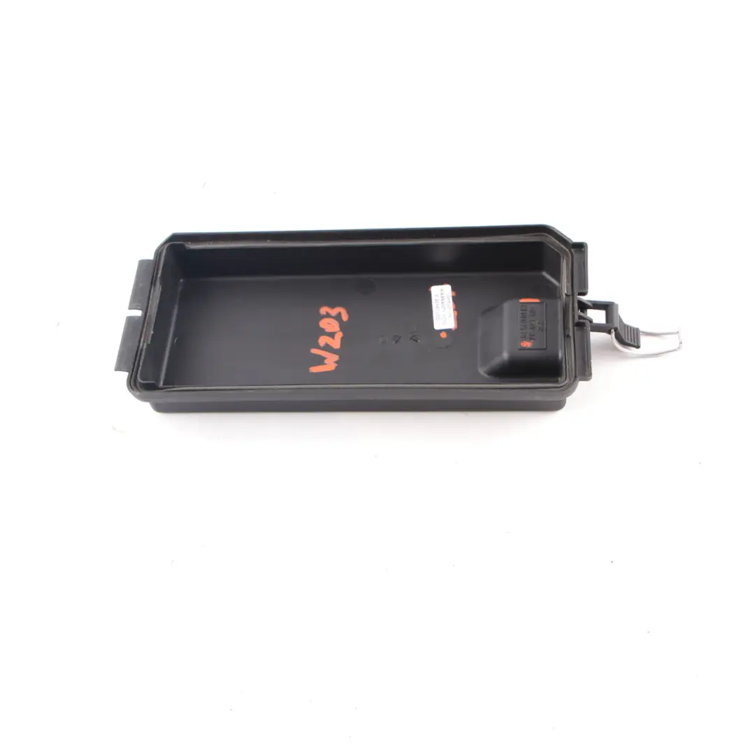 Sicherungskasten Abdeckung Trim Panel Cap für Mercedes ML W164 GL X164 mit Teilenummer A1645400182 Mercedes ML W164 GL X164 Sicherungskasten Abdeckung Trim Panel Cap - SKU A1645400182 - Teilenummer A1645400182