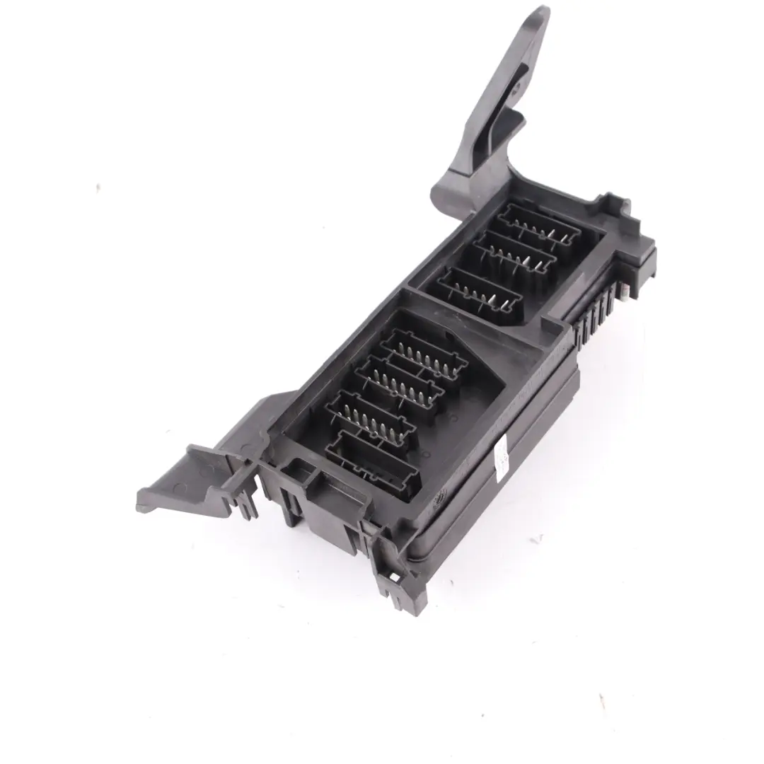 Fuse Box Mercedes ML W164 GL X164 Control Unit Module Relay to with Part number A1645400272 Fuse Box Mercedes ML W164 GL X164 Control Unit Module Relay - SKU A1645400272 - Part number A1645400272